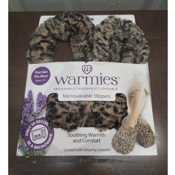 Warmies Microwaveable Slippers Leopard Cheetah One Size Fits Most 6-10 Lavender - Picture 1 of 6